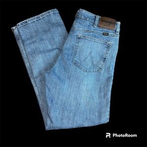 Men’s Wrangler Regular Fit Jeans Size 34x32 30.5